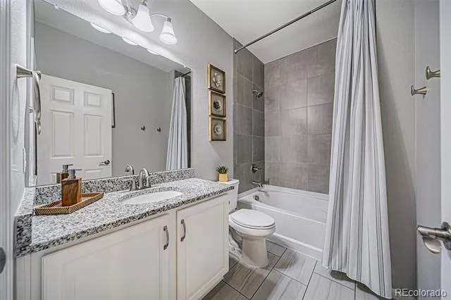 4992 Liverpool Street Denver, CO 80249
