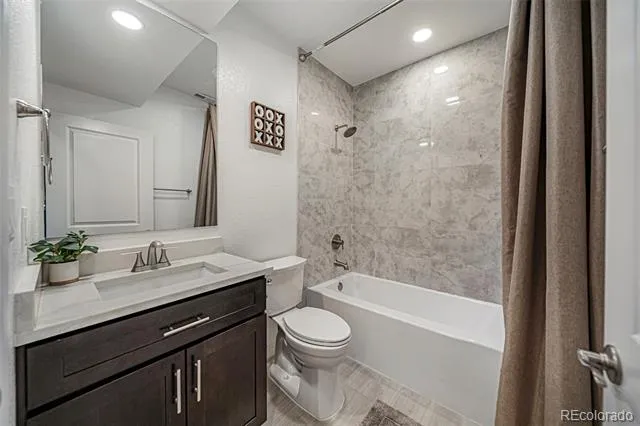 4992 Liverpool Street Denver, CO 80249