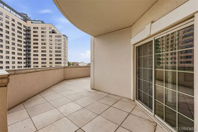 925 Lincoln Street #5B Denver, CO 80203