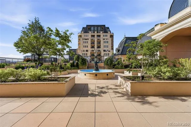 925 Lincoln Street #5B Denver, CO 80203