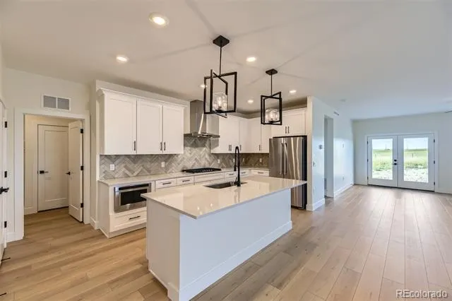 42998 Colonial Trail Elizabeth, CO 80107
