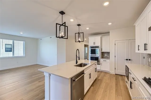 42998 Colonial Trail Elizabeth, CO 80107