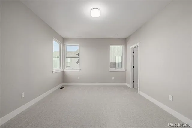 759 Mountain Drive Longmont, CO 80503