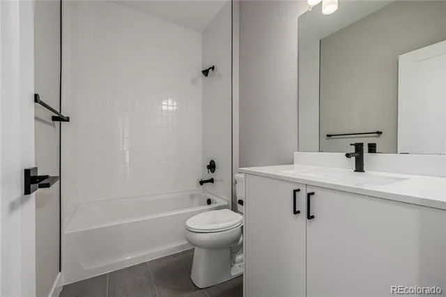 759 Mountain Drive Longmont, CO 80503