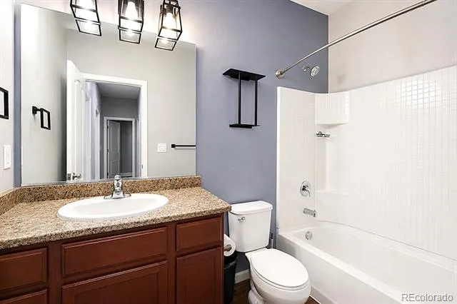 9573 Cherry Lane Denver, CO 80229