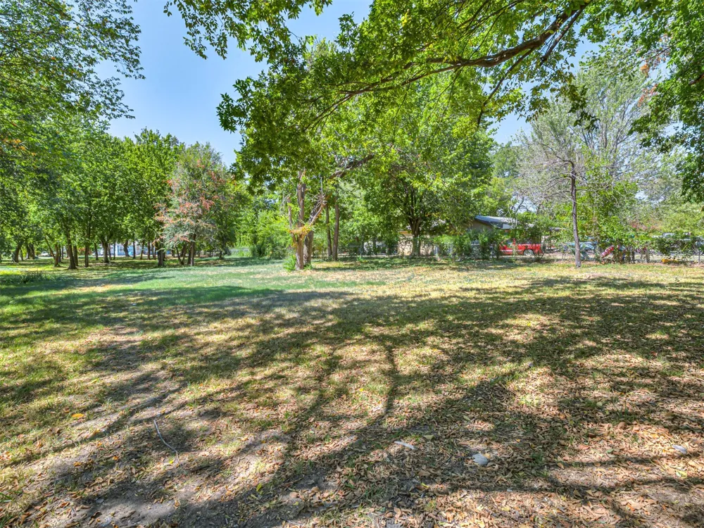 2226 Birmingham Place Tulsa, OK 74110