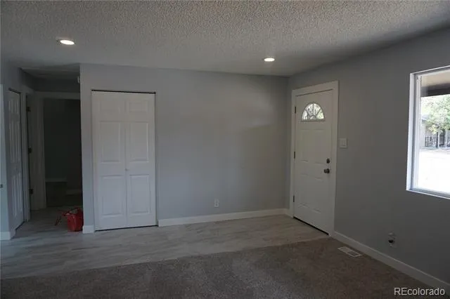 5527 Chandler Court Denver, CO 80239