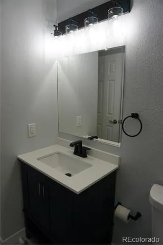 5527 Chandler Court Denver, CO 80239