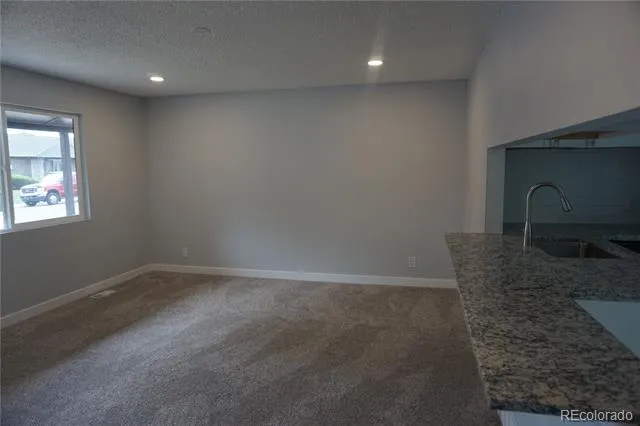 5527 Chandler Court Denver, CO 80239