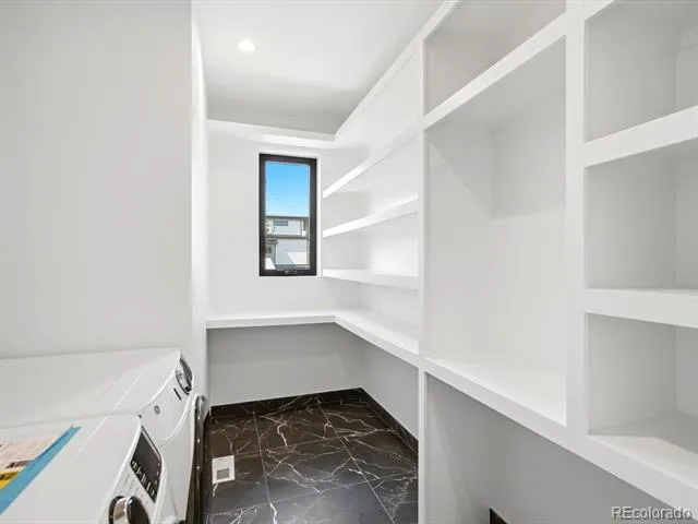 5220 W 22nd Avenue Edgewater, CO 80214