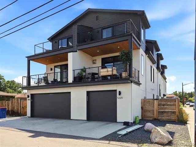 5220 W 22nd Avenue Edgewater, CO 80214