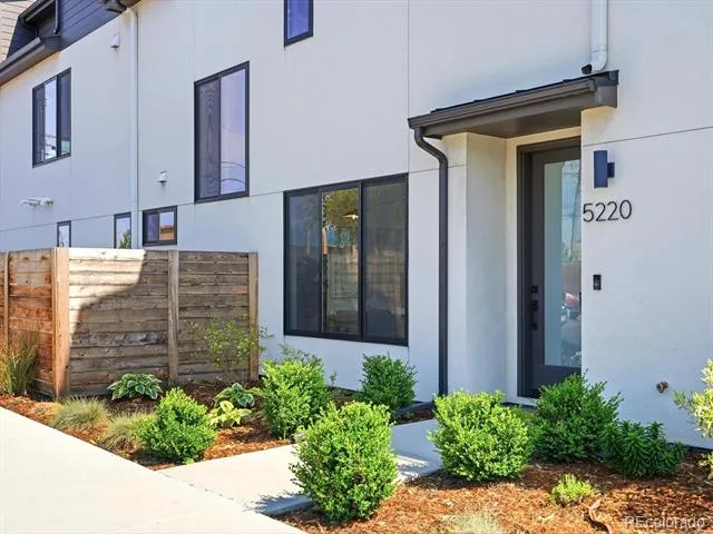 5220 W 22nd Avenue Edgewater, CO 80214