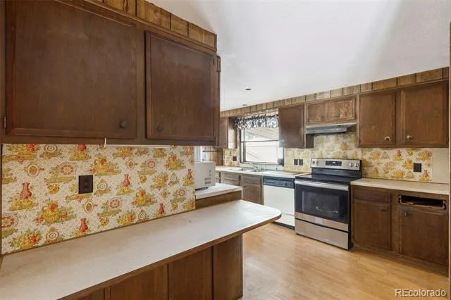 205 Murray Boulevard #229 Colorado Springs, CO 80916