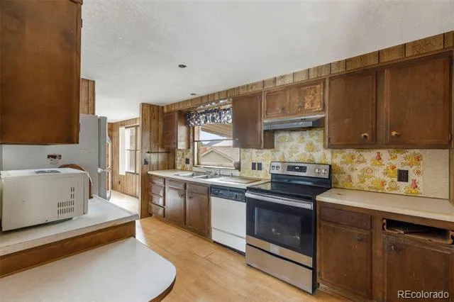 205 Murray Boulevard #229 Colorado Springs, CO 80916