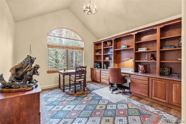 211 Tarnwood Drive Breckenridge, CO 80424