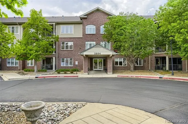 2894 W Riverwalk Circle #B112 Littleton, CO 80123