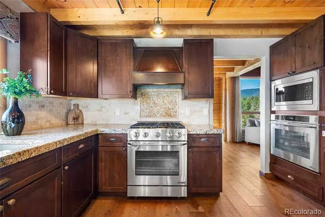 685 Jesse Lane Bailey, CO 80421