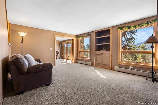 685 Jesse Lane Bailey, CO 80421