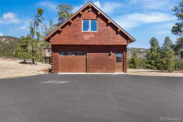 685 Jesse Lane Bailey, CO 80421