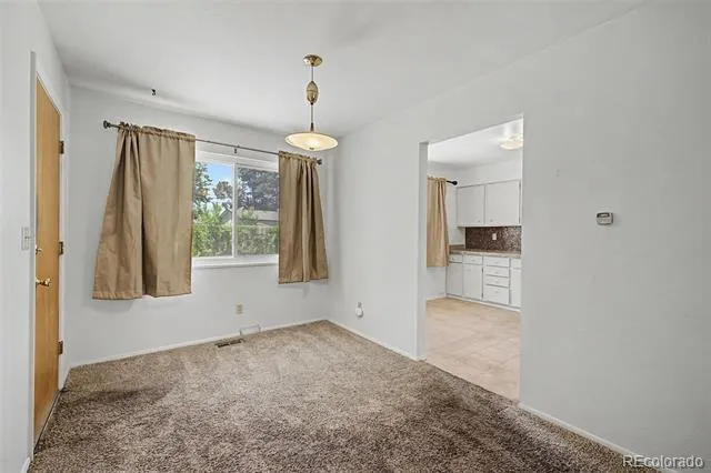 712 Lansing Drive Colorado Springs, CO 80909