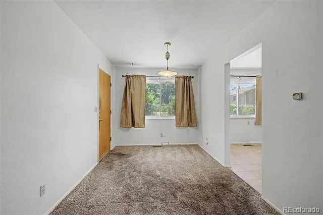 712 Lansing Drive Colorado Springs, CO 80909