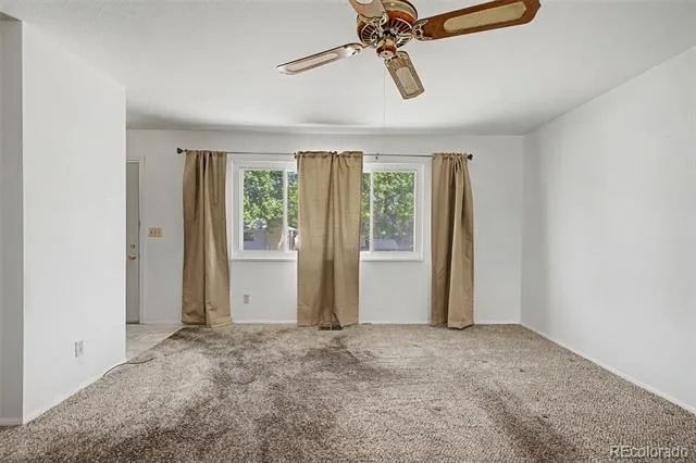 712 Lansing Drive Colorado Springs, CO 80909