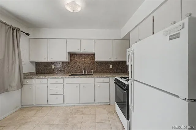 712 Lansing Drive Colorado Springs, CO 80909