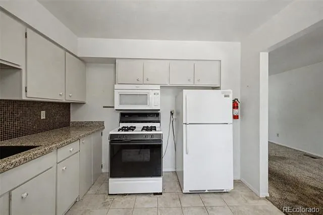 712 Lansing Drive Colorado Springs, CO 80909