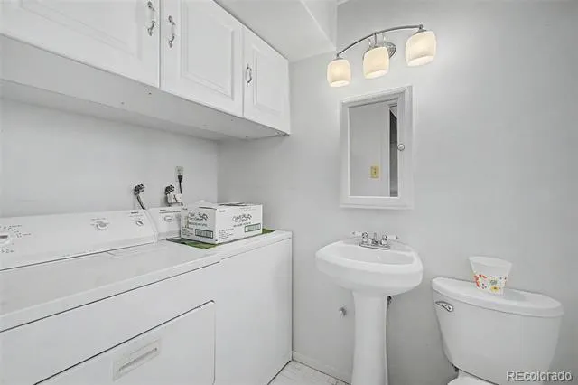 712 Lansing Drive Colorado Springs, CO 80909