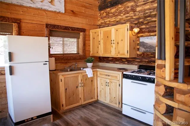 1001 County Rd 17 Lake City, CO 81235
