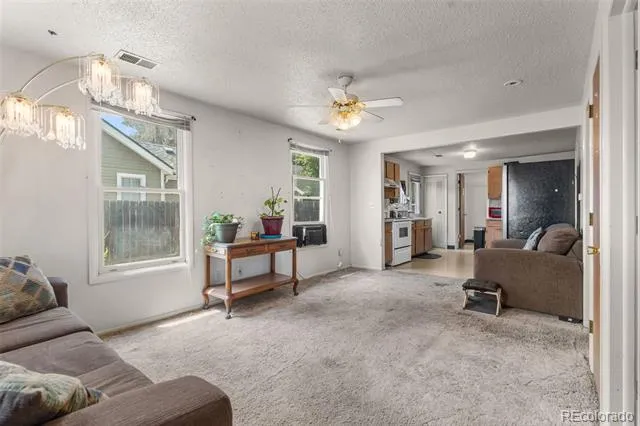 212 E Lincoln Avenue Fort Collins, CO 80524