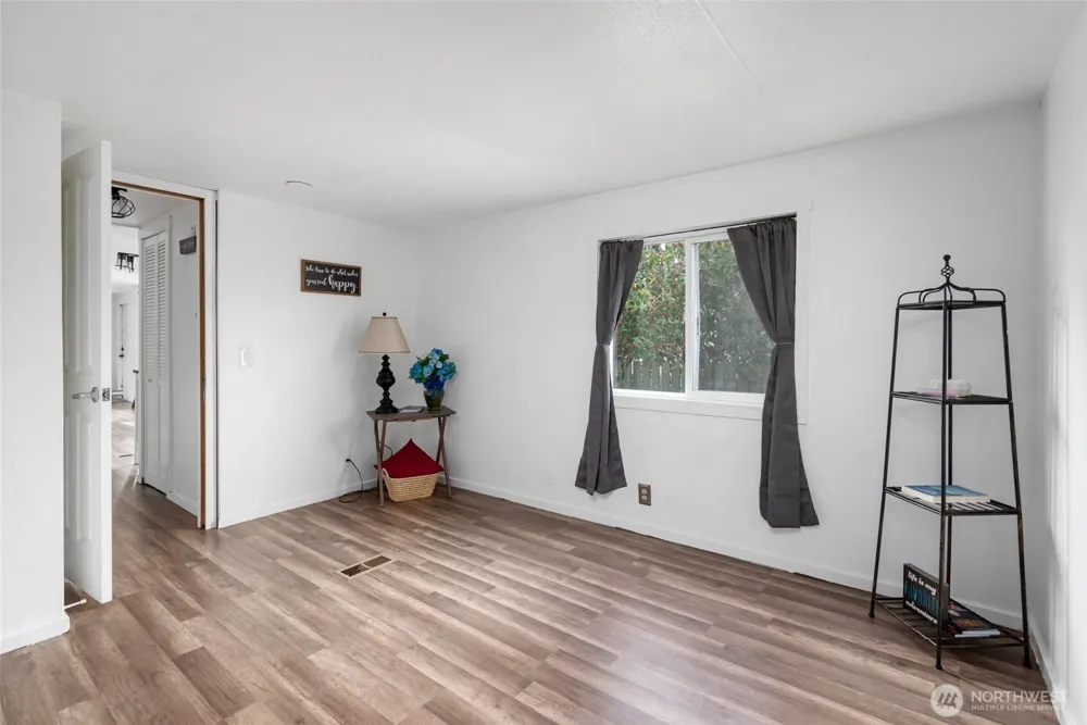 700 NW Crosby Avenue #164 Oak Harbor, WA 98277