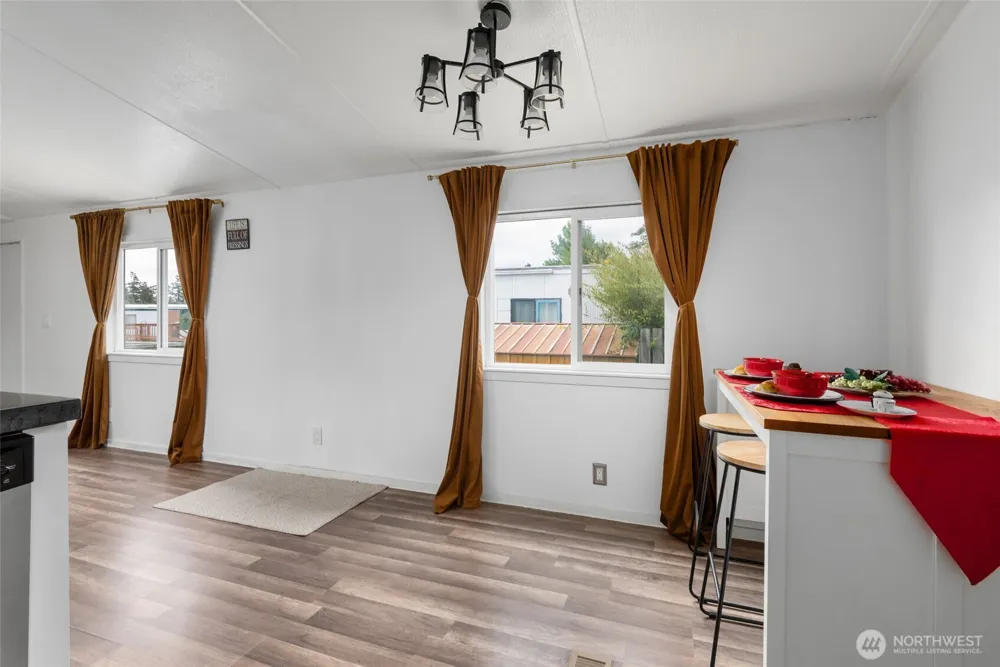 700 NW Crosby Avenue #164 Oak Harbor, WA 98277