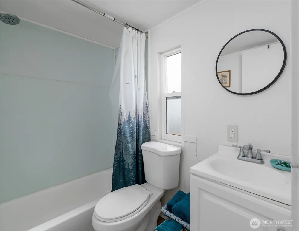 700 NW Crosby Avenue #164 Oak Harbor, WA 98277