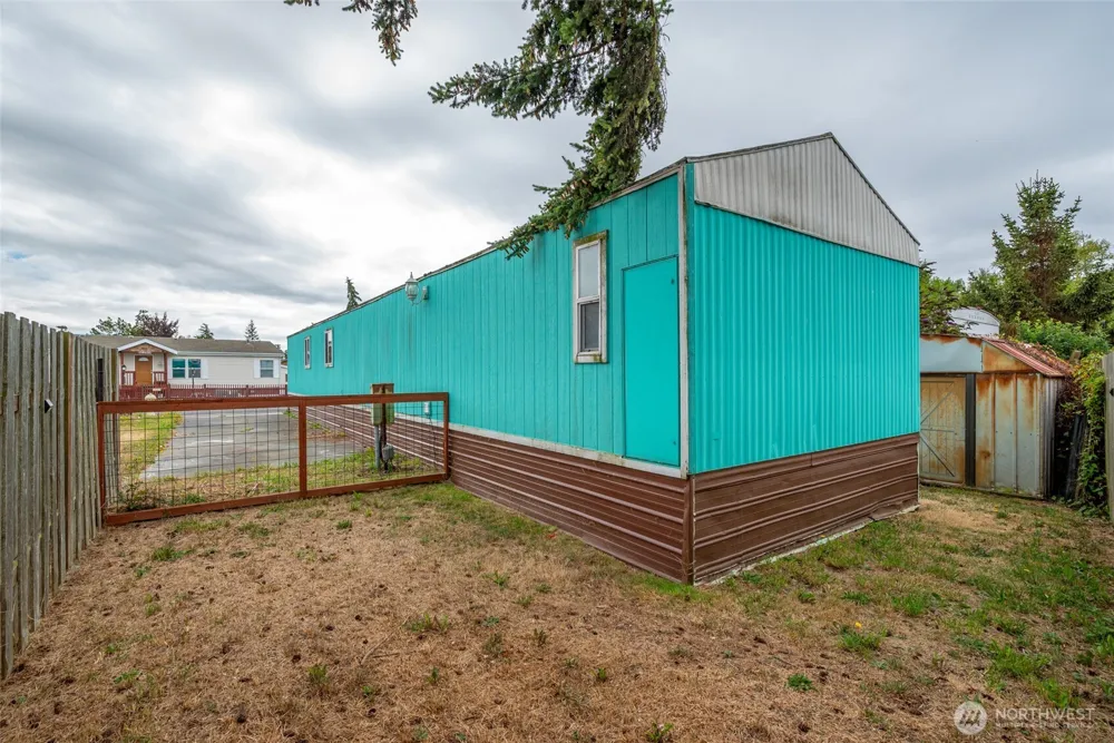 700 NW Crosby Avenue #164 Oak Harbor, WA 98277