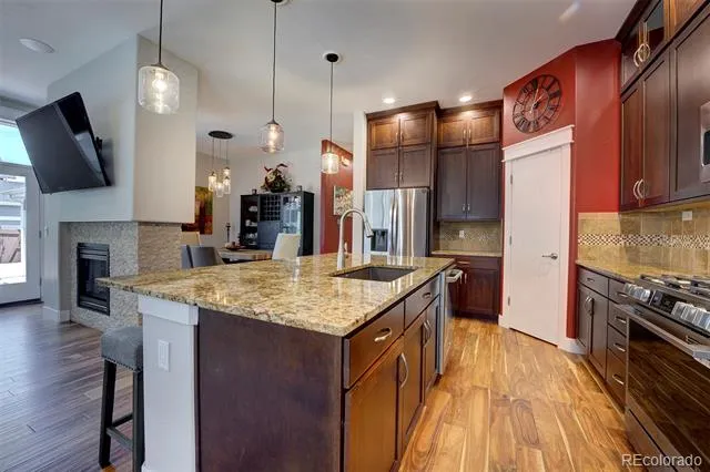 8061 E 50th Place Denver, CO 80238