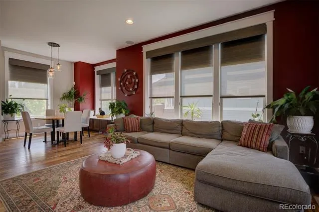 8061 E 50th Place Denver, CO 80238