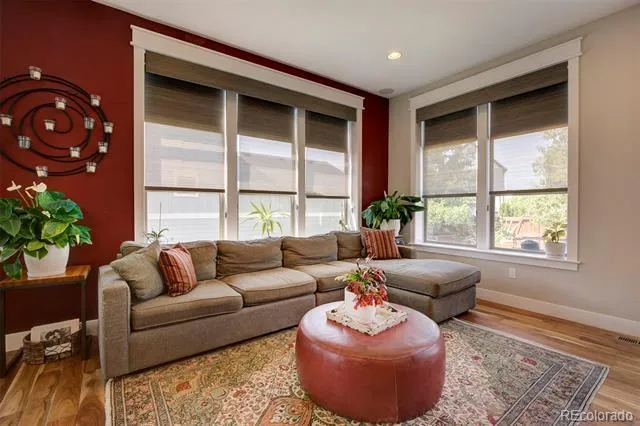 8061 E 50th Place Denver, CO 80238