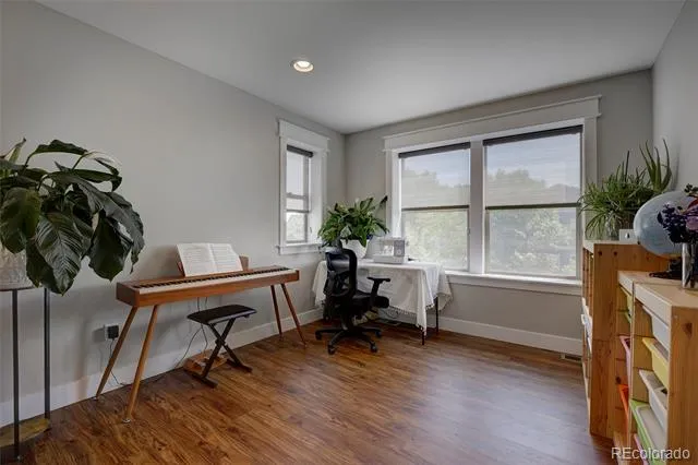 8061 E 50th Place Denver, CO 80238