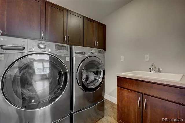 8061 E 50th Place Denver, CO 80238