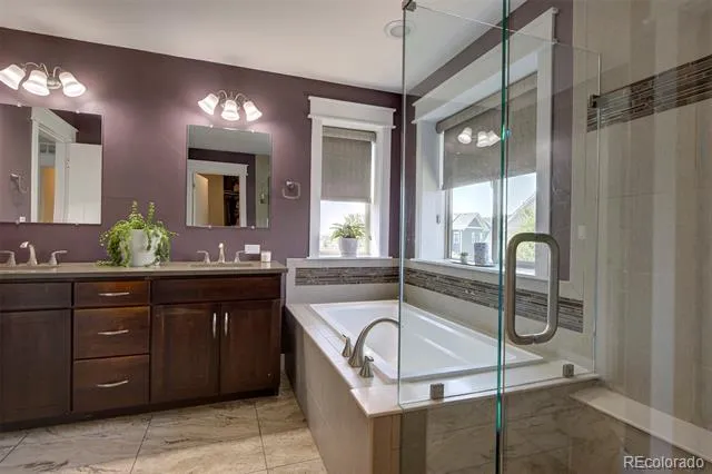8061 E 50th Place Denver, CO 80238
