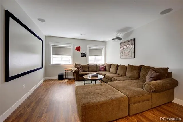 8061 E 50th Place Denver, CO 80238