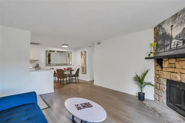 4400 S Quebec Street #B206 Denver, CO 80237