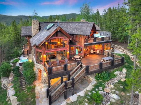 456 Peerless Drive