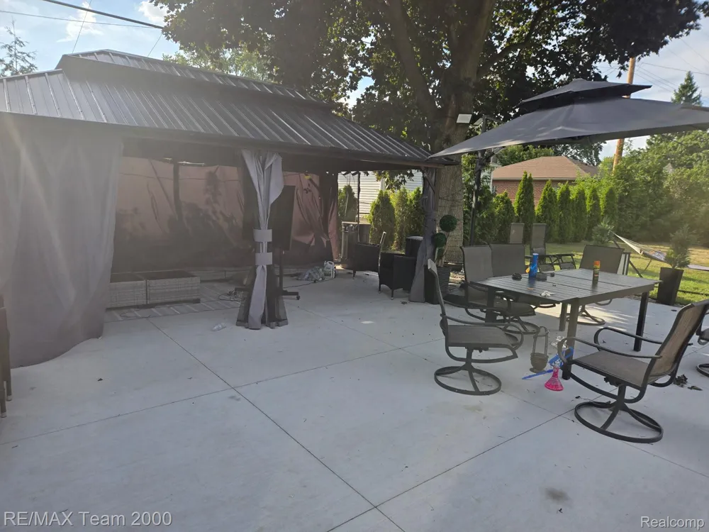 439 Vernon Street Dearborn City, MI 48128
