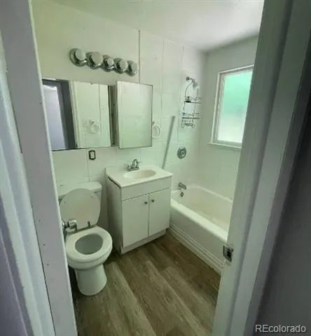 832 Elmira Street Aurora, CO 80010