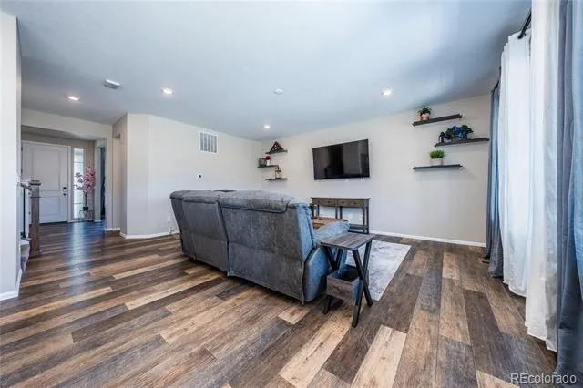 960 Avena Court Elizabeth, CO 80107