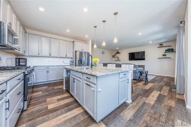 960 Avena Court Elizabeth, CO 80107