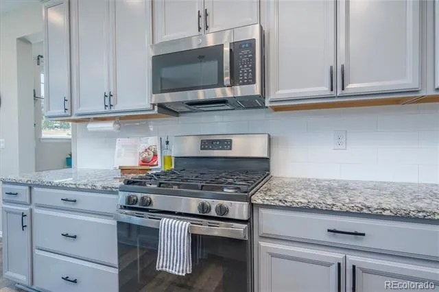 960 Avena Court Elizabeth, CO 80107