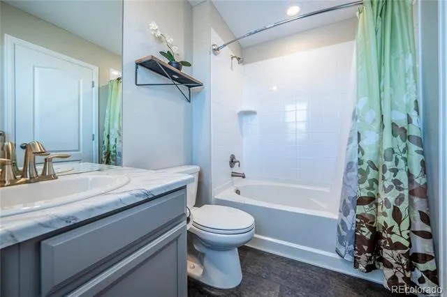 960 Avena Court Elizabeth, CO 80107
